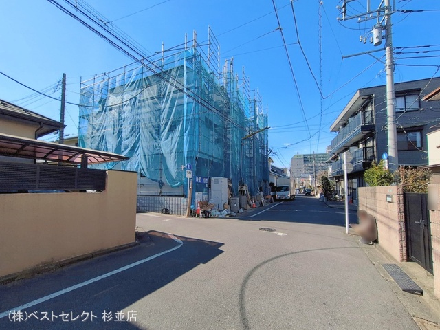 東京都中野区丸山１丁目の新築戸建てシート写真 2026年1月28日撮影