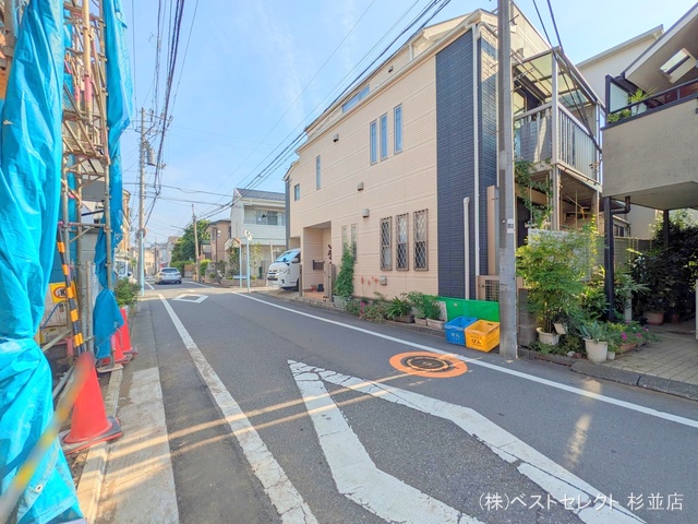 東京都杉並区成田東2丁目の新築戸建て上棟写真 2025年6月30日撮影