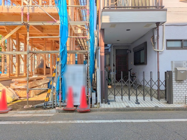 東京都杉並区成田東2丁目の新築戸建て上棟写真 2025年6月30日撮影