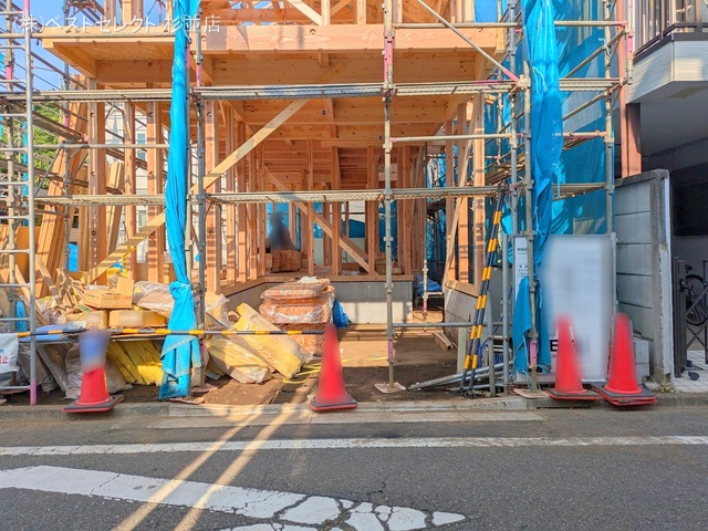 東京都杉並区成田東2丁目の新築戸建て上棟写真 2025年6月30日撮影