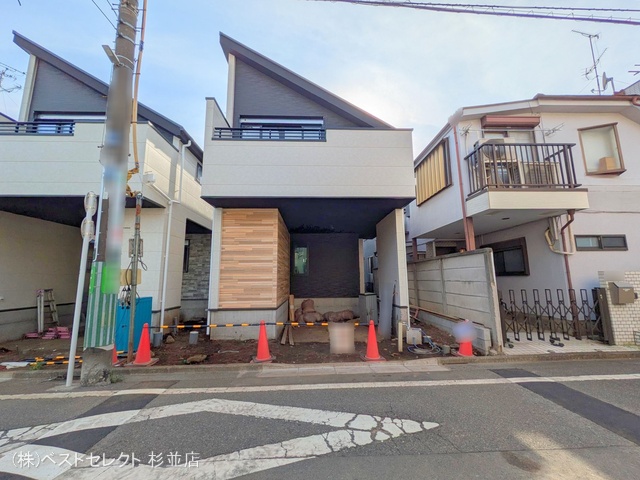 東京都杉並区成田東2丁目の新築戸建て外構写真 2025年8月6日撮影
