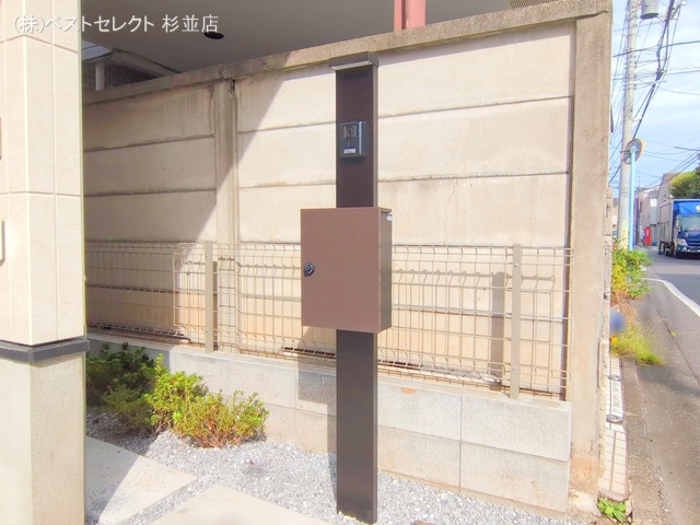 東京都杉並区成田東2丁目の新築戸建て完成写真 2025年10月2日撮影