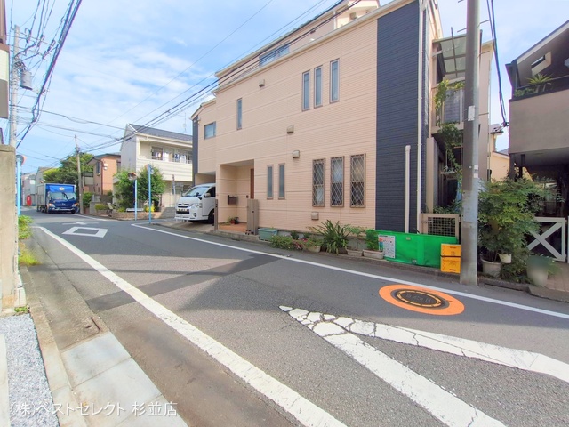 東京都杉並区成田東2丁目の新築戸建て完成写真 2025年10月2日撮影