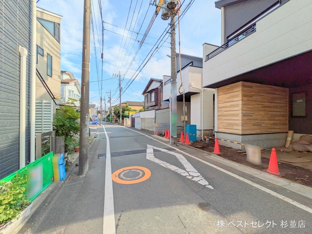 東京都杉並区成田東2丁目の新築戸建て外構写真 2025年8月6日撮影
