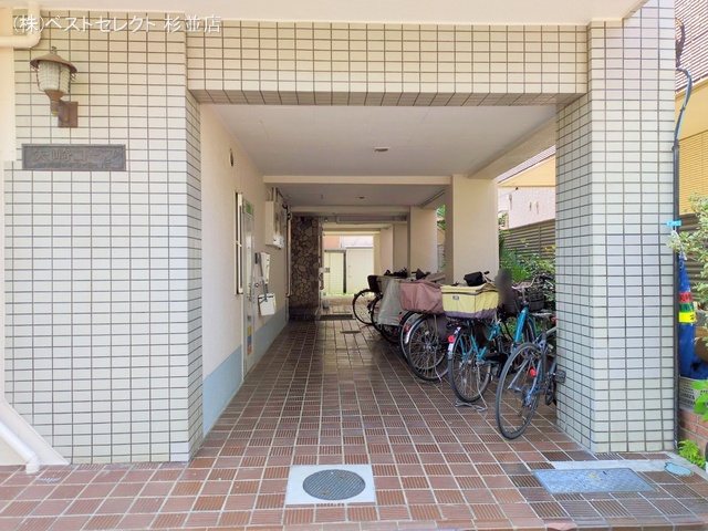 東京都中野区本町3丁目のマンション『矢崎コープ』外観写真 2025年7月21日撮影