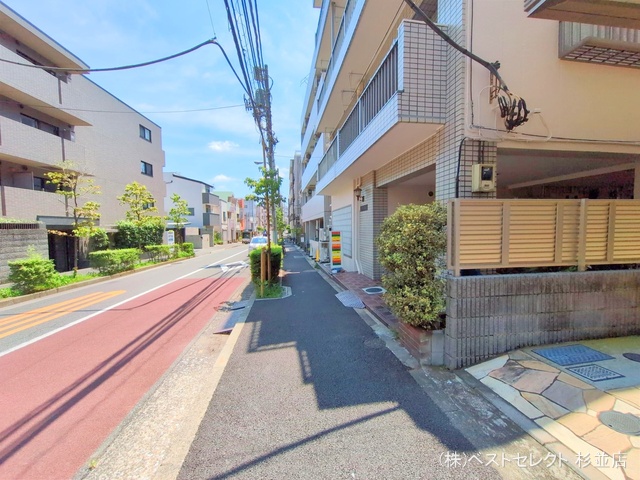 東京都中野区本町3丁目のマンション『矢崎コープ』外観写真 2025年7月21日撮影