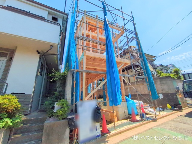 東京都中野区南台4丁目の新築戸建て上棟写真 2025年6月29日撮影
