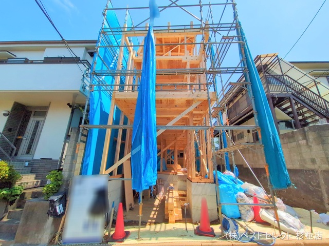 東京都中野区南台4丁目の新築戸建て上棟写真 2025年6月29日撮影