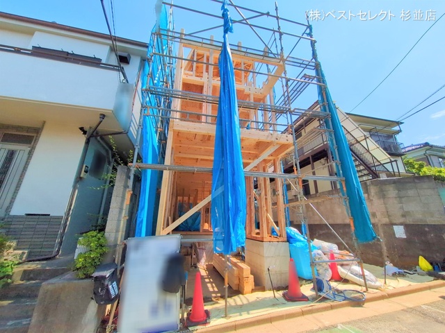 東京都中野区南台4丁目の新築戸建て上棟写真 2025年6月29日撮影