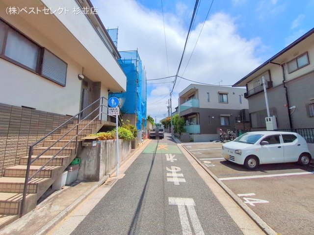 東京都中野区南台4丁目の新築戸建てシート写真 2025年7月31日撮影