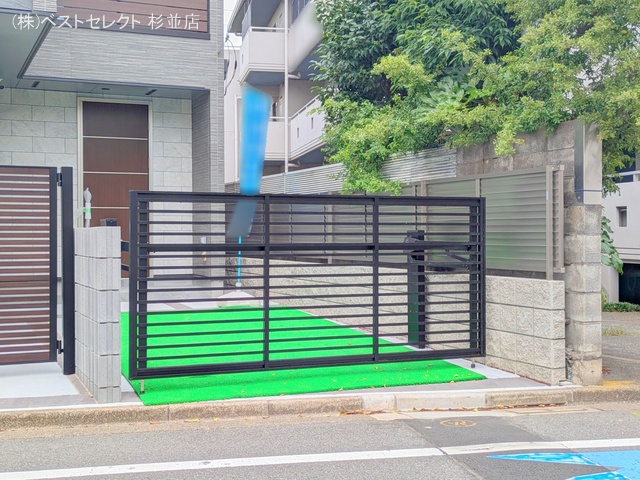東京都杉並区宮前4丁目の新築戸建て完成写真 2025年6月8日撮影