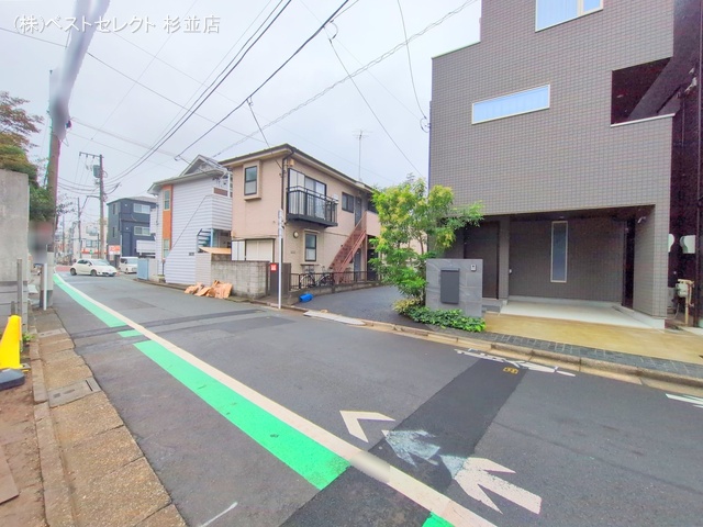 東京都中野区鷺宮4丁目の新築戸建て外構写真 2025年10月15日撮影