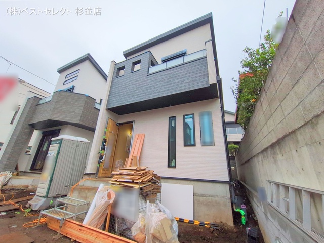 東京都中野区鷺宮4丁目の新築戸建て外構写真 2025年10月15日撮影