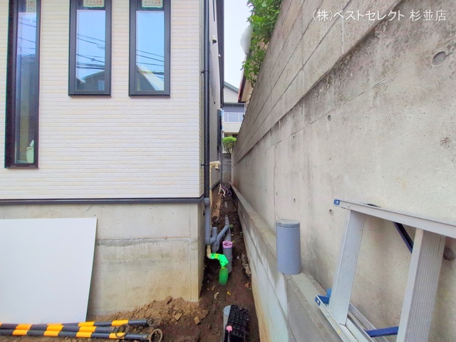 東京都中野区鷺宮4丁目の新築戸建て外構写真 2025年10月15日撮影