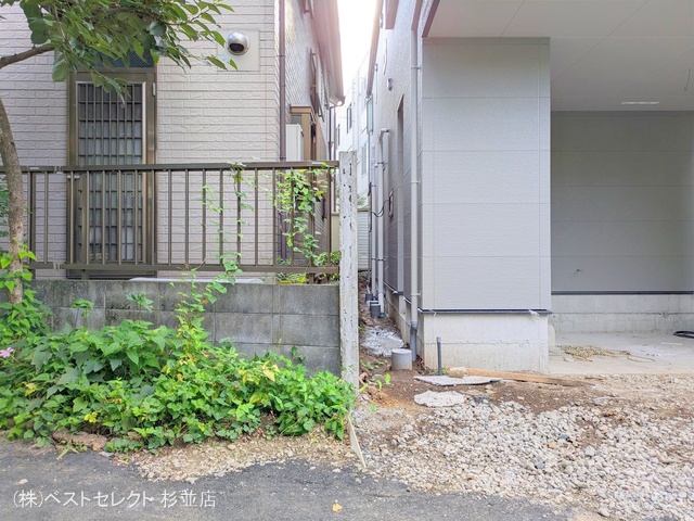 東京都杉並区上井草2丁目の新築戸建て外構写真 2025年8月14日撮影