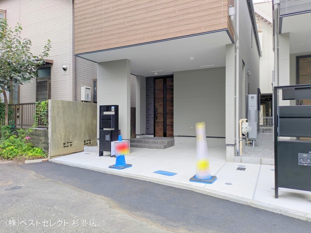 東京都杉並区上井草2丁目の新築戸建て完成写真 2025年9月11日撮影