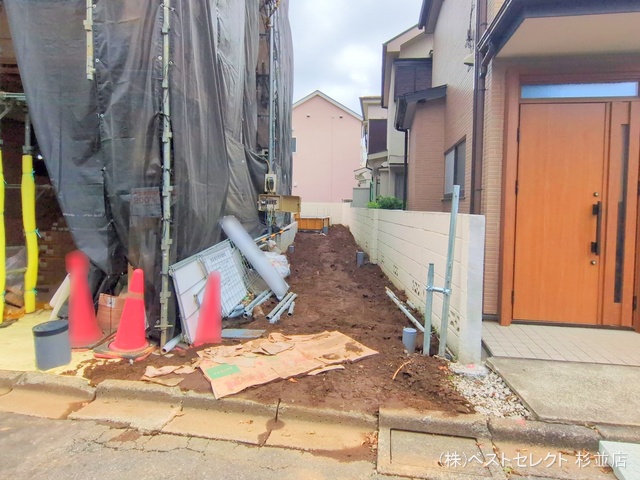 東京都中野区沼袋2丁目の新築戸建て基礎写真 2025年10月6日撮影