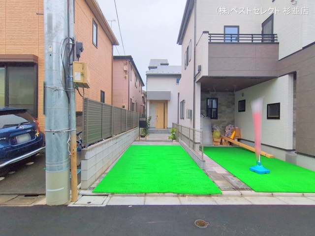 東京都杉並区下井草1丁目の新築戸建て完成写真 2025年9月30日撮影