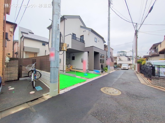 東京都杉並区下井草1丁目の新築戸建て完成写真 2025年9月30日撮影