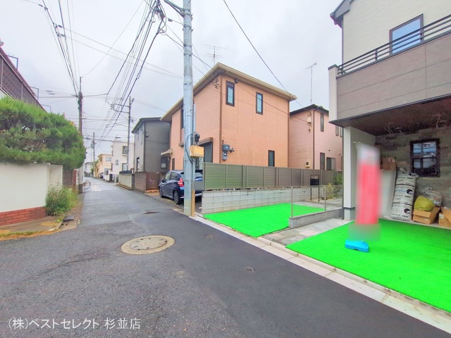 東京都杉並区下井草1丁目の新築戸建て完成写真 2025年9月30日撮影