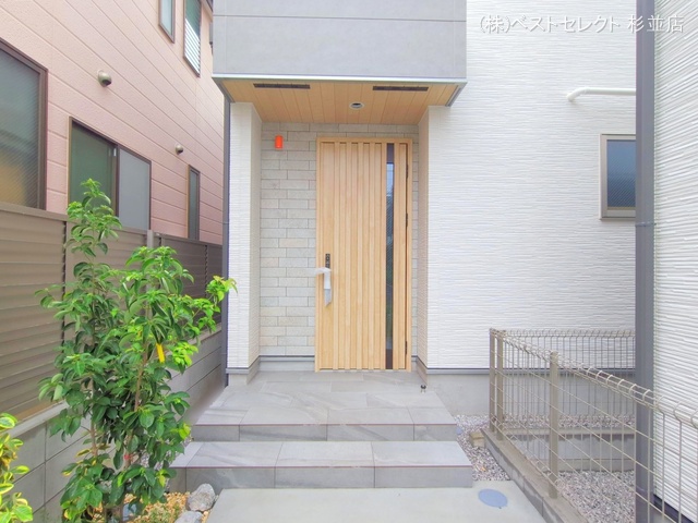 東京都杉並区下井草1丁目の新築戸建て完成写真 2025年9月30日撮影
