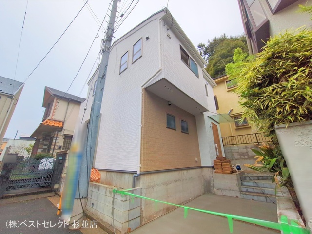 東京都中野区白鷺1丁目の新築戸建て外構写真 2025年9月30日撮影