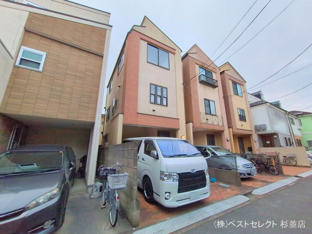 東京都中野区鷺宮５丁目の中古戸建て完成写真 2025年11月10日撮影