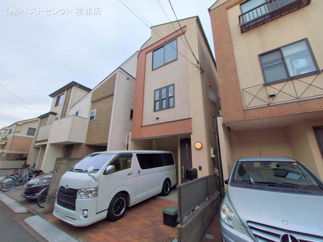 東京都中野区鷺宮５丁目の中古戸建て完成写真 2025年11月10日撮影