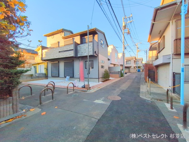 東京都杉並区下高井戸４丁目の新築戸建て完成写真 2025年12月3日撮影
