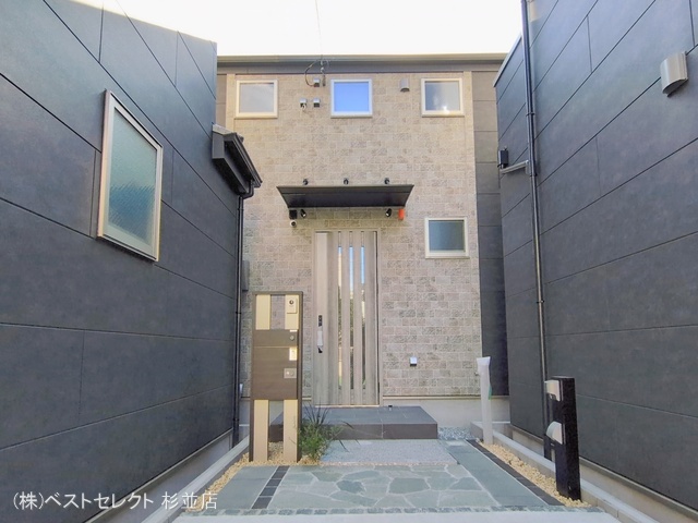 東京都中野区沼袋2丁目の新築戸建て完成写真 2026年1月15日撮影