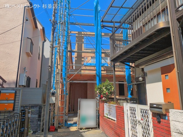 東京都中野区新井１丁目の新築戸建て上棟写真 2026年4月2日撮影