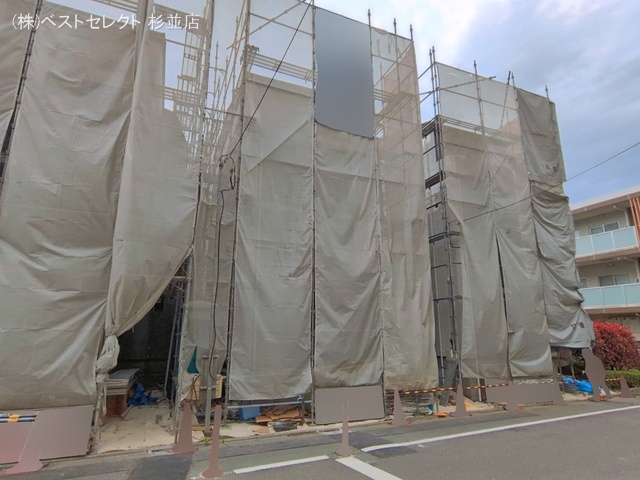 東京都中野区白鷺1丁目の新築戸建てシート写真 2026年4月9日撮影