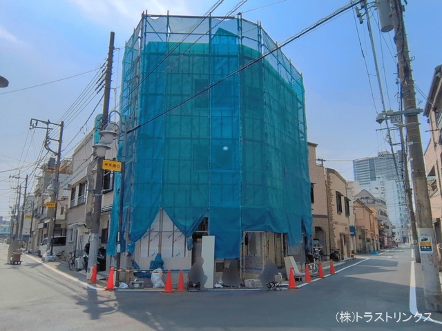 東京都江戸川区平井６丁目の新築戸建てシート写真 2026年3月29日撮影