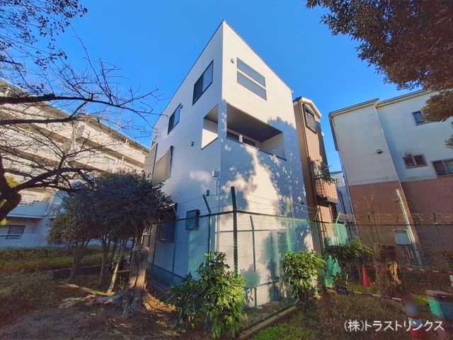 東京都江戸川区東小松川２丁目の新築戸建て外構写真 2026年1月5日撮影