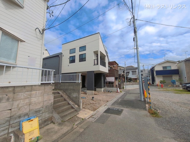 東京都江戸川区江戸川３丁目の新築戸建て外構写真 2026年4月14日撮影