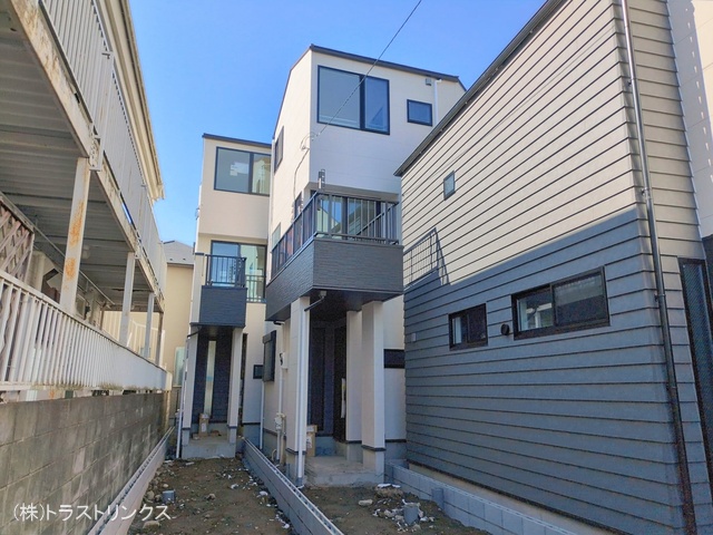 東京都江戸川区江戸川３丁目の新築戸建て外構写真 2026年2月8日撮影