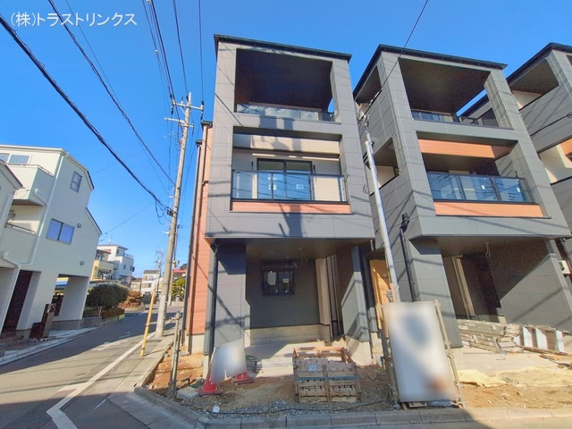 東京都江戸川区上篠崎2丁目の新築戸建て外構写真 2026年2月8日撮影