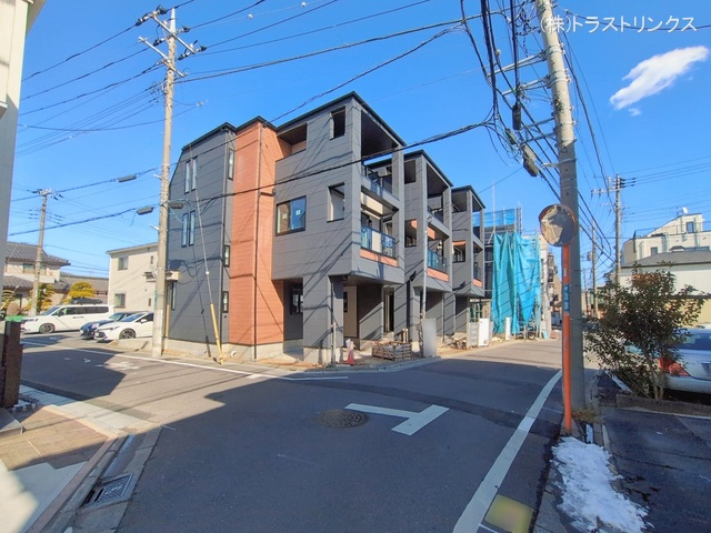 東京都江戸川区上篠崎2丁目の新築戸建て外構写真 2026年2月8日撮影