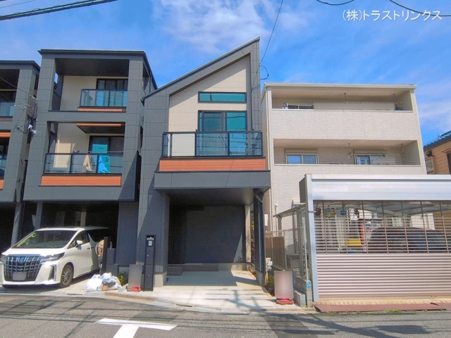 東京都江戸川区上篠崎２丁目の新築戸建て完成写真 2026年4月13日撮影