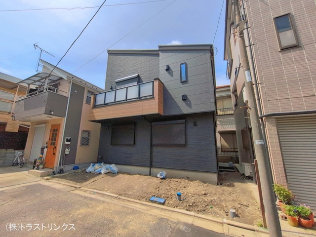 東京都江戸川区西篠崎１丁目の新築戸建て外構写真 2026年4月8日撮影