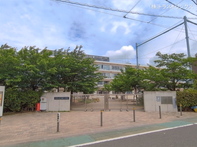 江戸川区立春江小学校