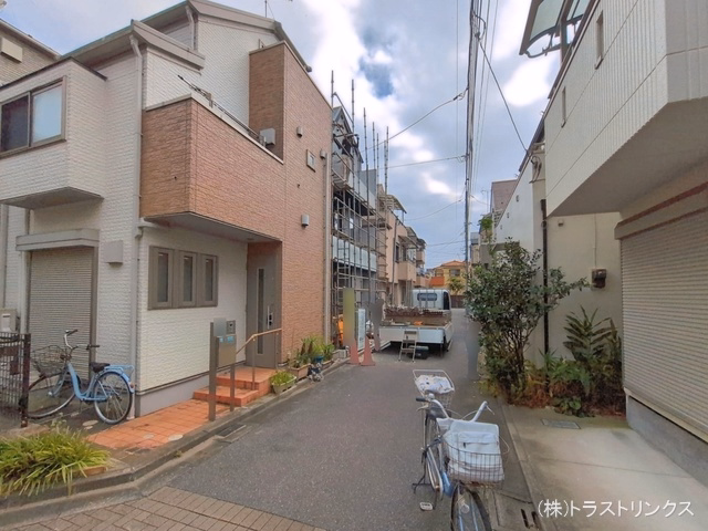 新築戸建て 江戸川区篠崎町20期 1号棟 外構