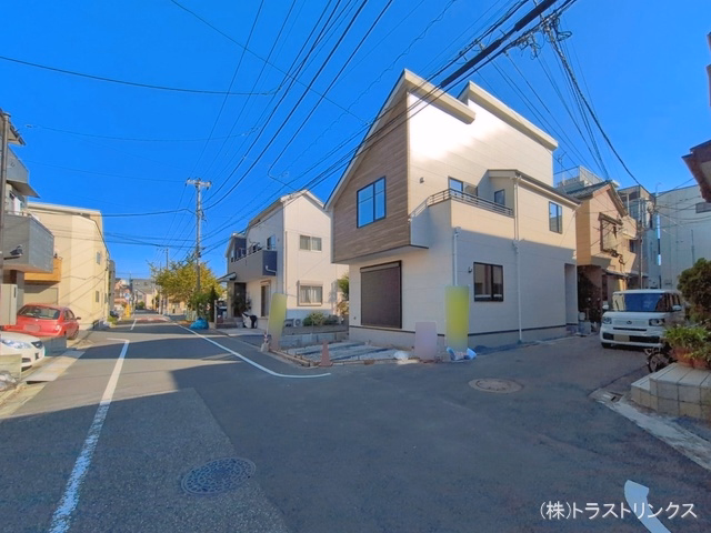 新築戸建て 江戸川区大杉17期 1号棟 外構
