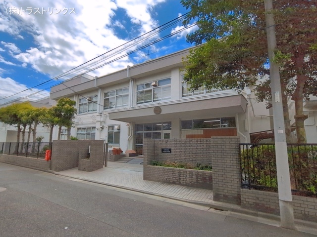 江戸川区立小岩第三中学校