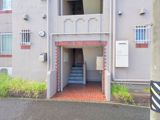 愛知県名古屋市港区港栄３丁目のマンション『宝マリーンハイツB棟』外観写真 2025年10月1日撮影