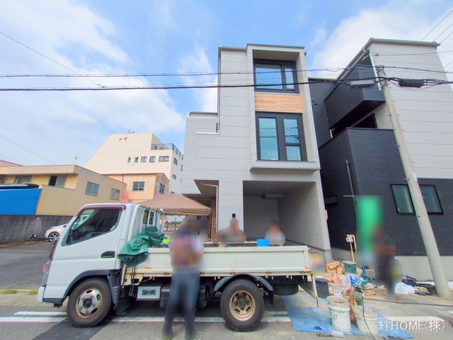 愛知県名古屋市中川区露橋２丁目の新築戸建て完成写真 2025年8月13日撮影