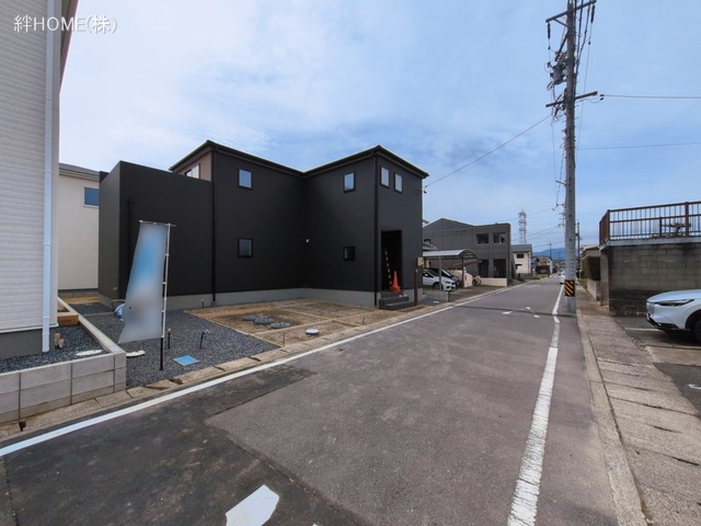 愛知県津島市江東町2丁目の新築戸建て外構写真 2026年3月5日撮影