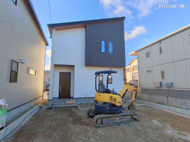 愛知県あま市七宝町　鷹居１丁目の新築戸建て外構写真 2026年1月8日撮影