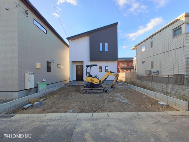 愛知県あま市七宝町　鷹居１丁目の新築戸建て外構写真 2026年1月8日撮影