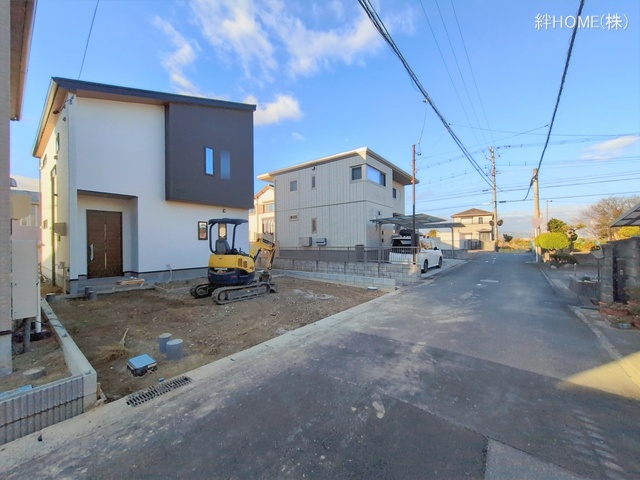 愛知県あま市七宝町　鷹居１丁目の新築戸建て外構写真 2026年1月8日撮影